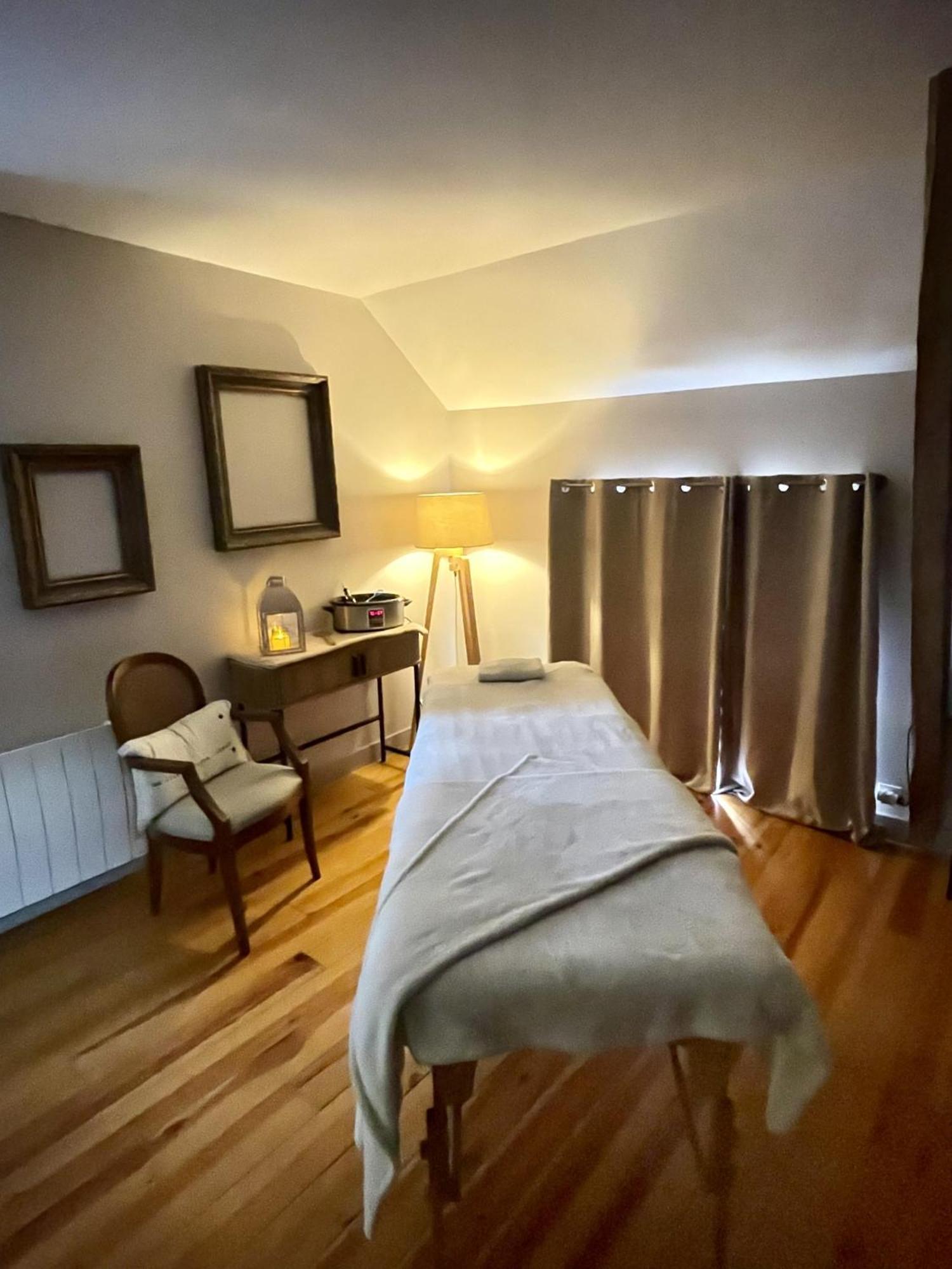 Cote Jardin Bed & Breakfast Sainte-Suzanne  Exterior photo